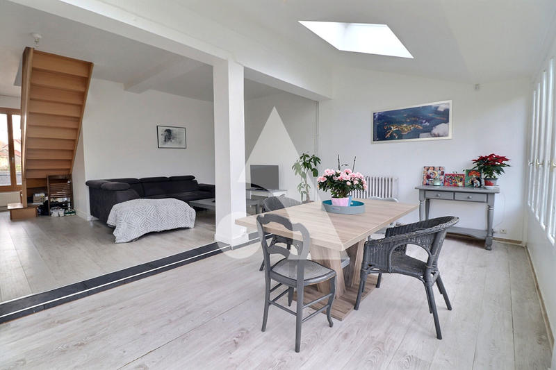 Maison - 115 m² - 4 pièces