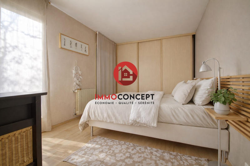 Villa - 190 m² - 6 pièces