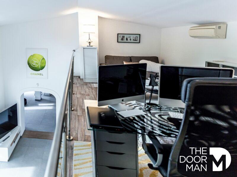 Propriété - 287 m² - 7 pièces