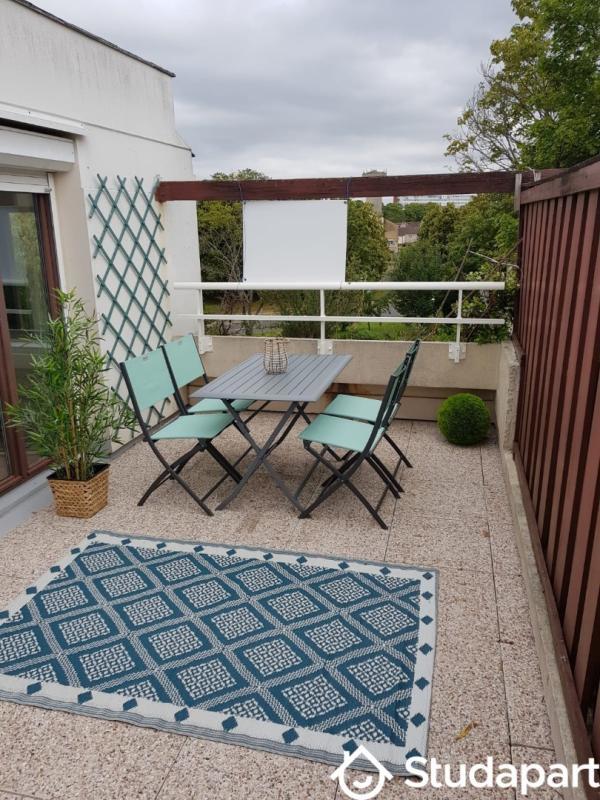 Chambre - 13 m² - 1 pièce