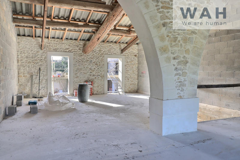 Maison - 219 m² - 6 pièces