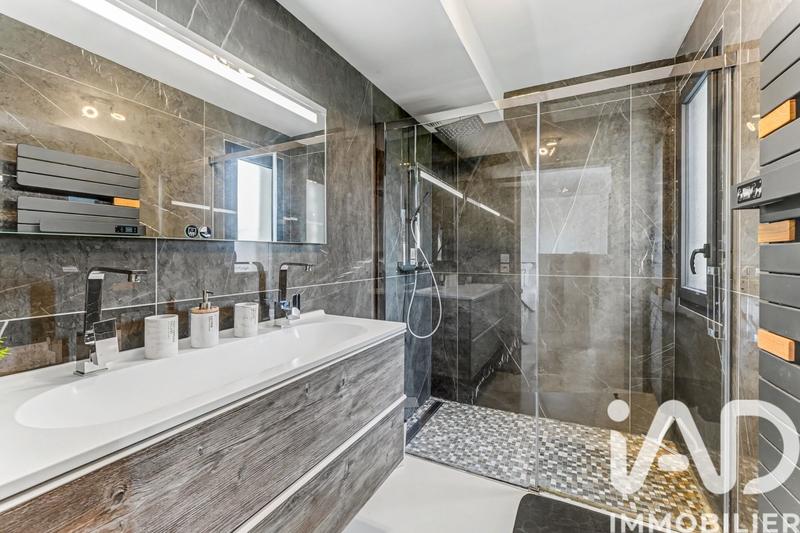 Maison - 132 m² - 5 pièces