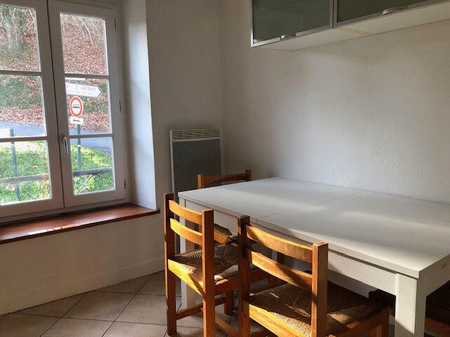 Maison - 80 m² - 6 pièces