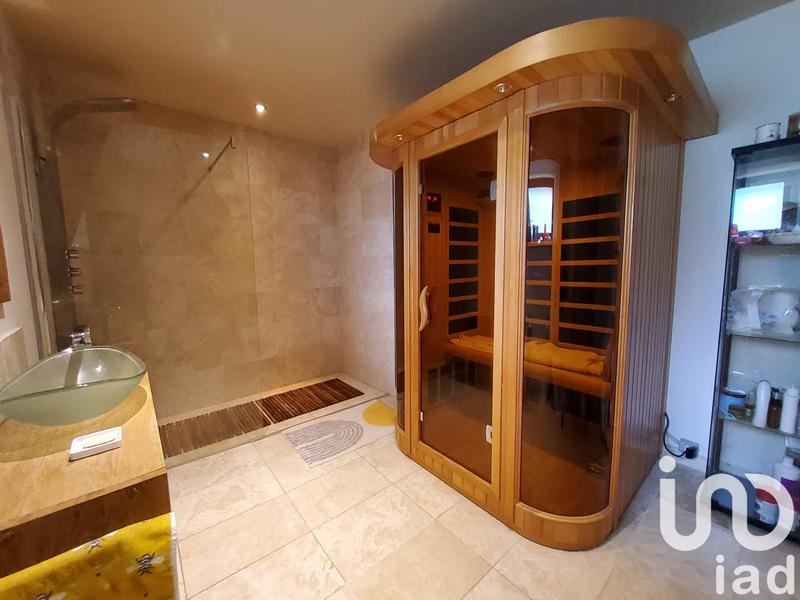 Maison de campagne - 219 m² - 7 pièces