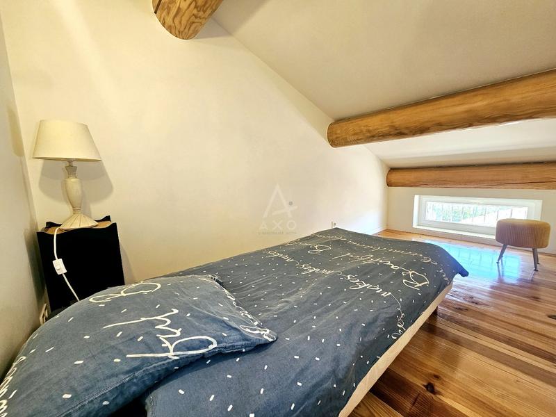 Appartement ancien - 63 m² - 4 pièces