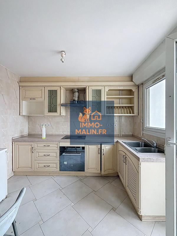 Appartement - 86 m² - 4 pièces