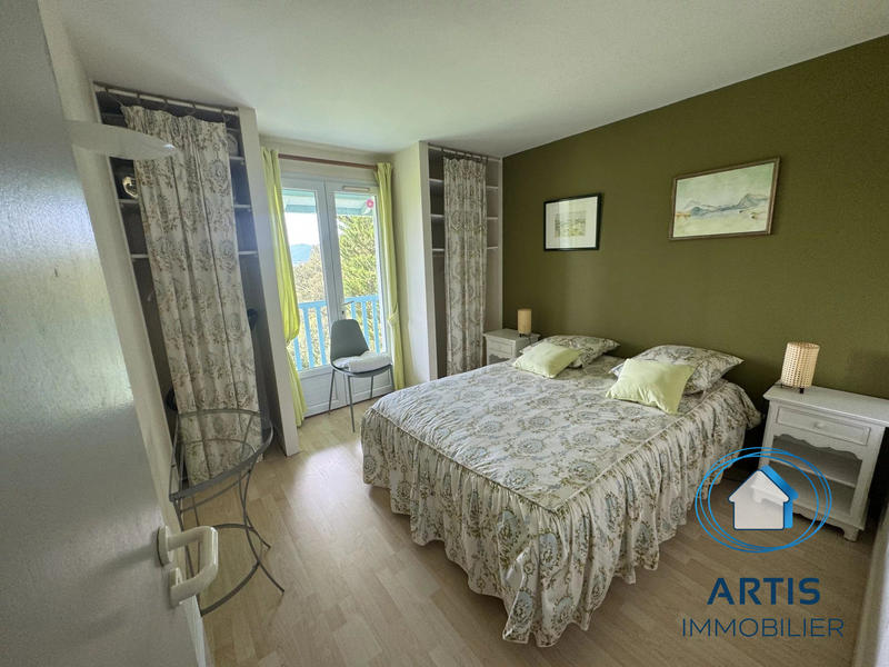 Maison - 163 m² - 6 pièces