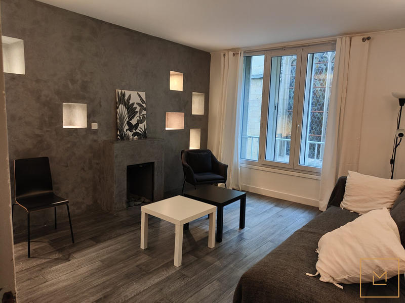 Appartement - 90 m² - 4 pièces