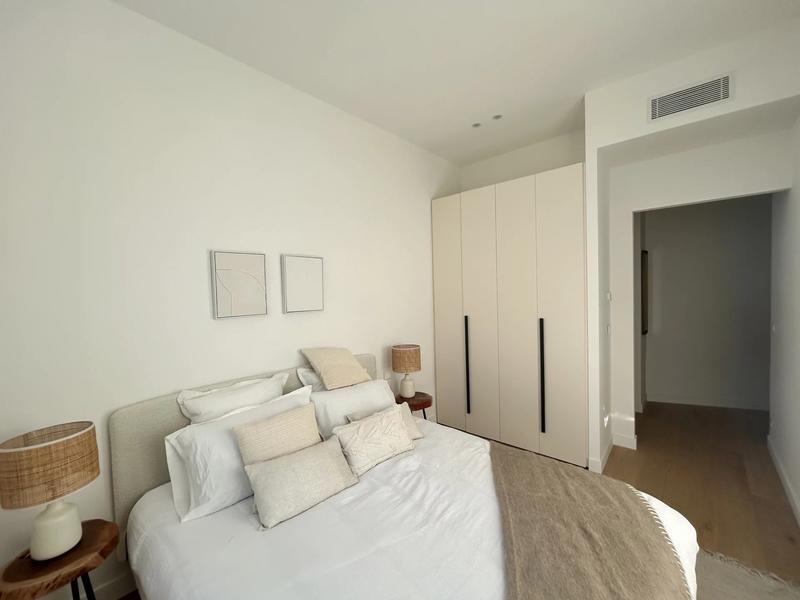 Appartement - 136 m² - 5 pièces