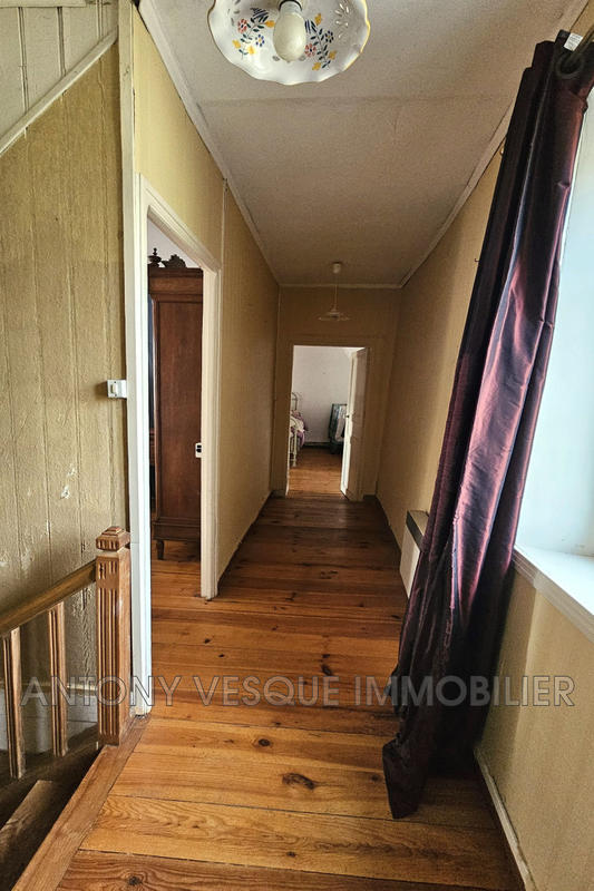 Maison - 122 m² - 6 pièces