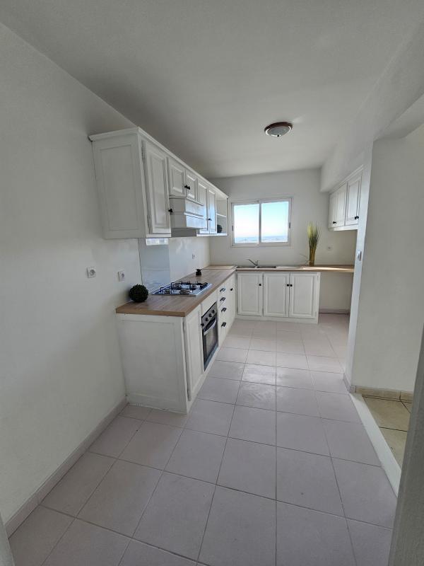 Duplex - 151 m² - 5 pièces