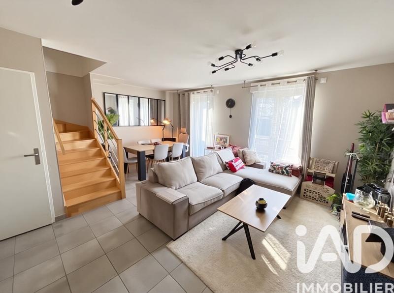 Maison - 86 m² - 4 pièces