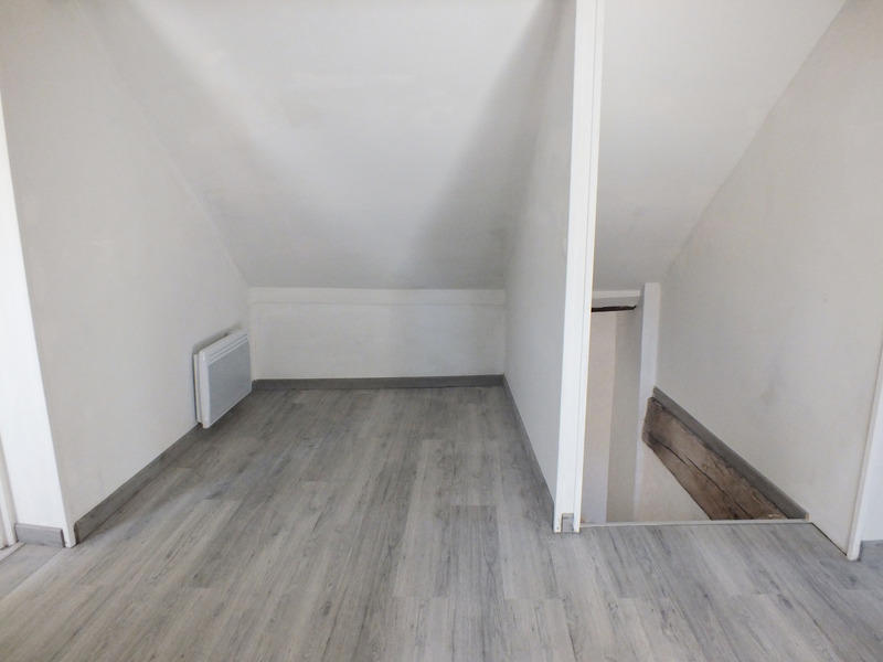 Maison en pierre - 120 m² - 5 pièces