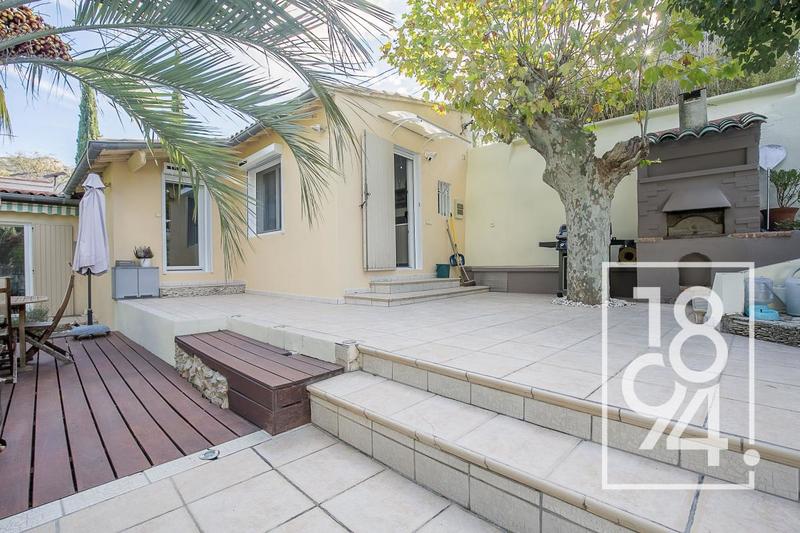 Maison - 150 m² - 5 pièces