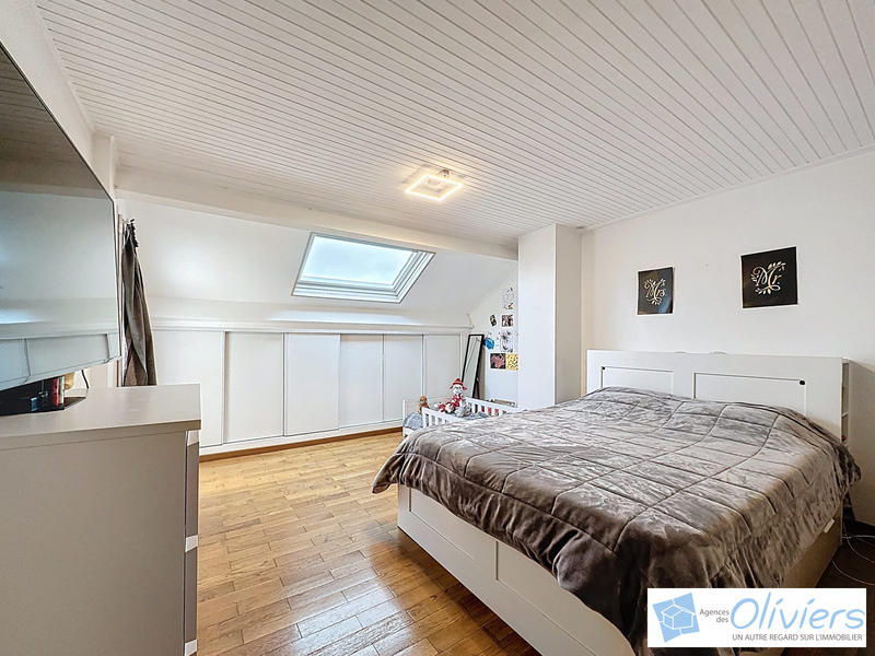 Maison - 103 m² - 5 pièces