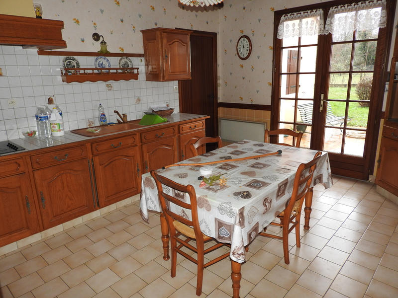 Maison - 199 m² - 8 pièces