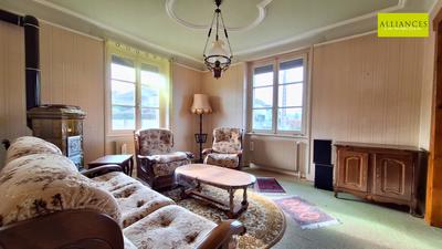 Maison - 108 m² - 7 pièces