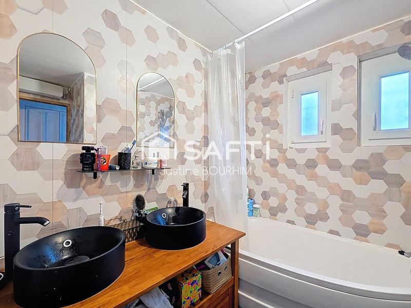 Maison - 89 m² - 5 pièces