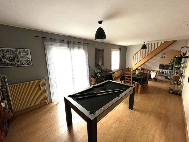 Maison - 104 m² - 6 pièces