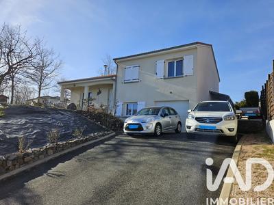 Maison - 117 m² - 5 pièces