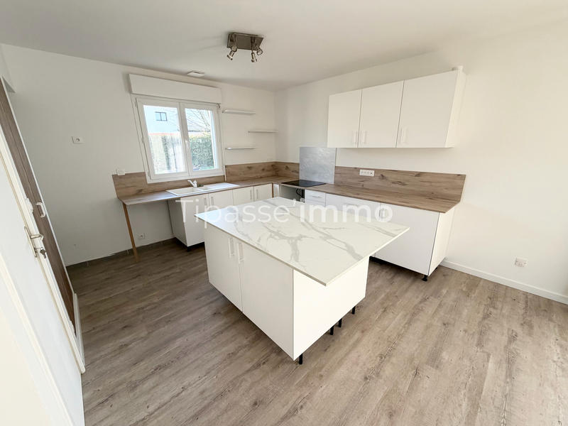 Maison - 100 m² - 4 pièces