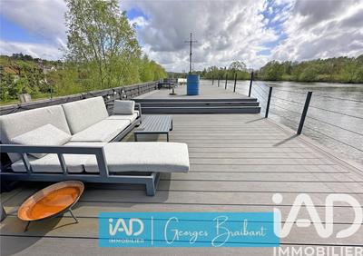 Maison - 170 m² - 8 pièces