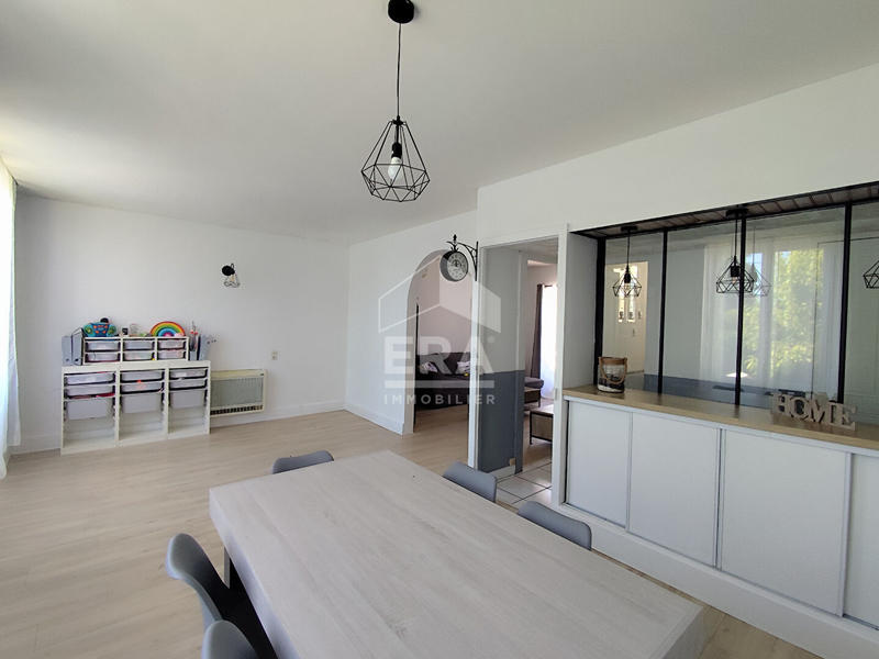 Maison - 121 m² - 5 pièces
