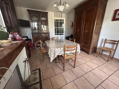 Maison en pierre - 250 m² - 6 pièces