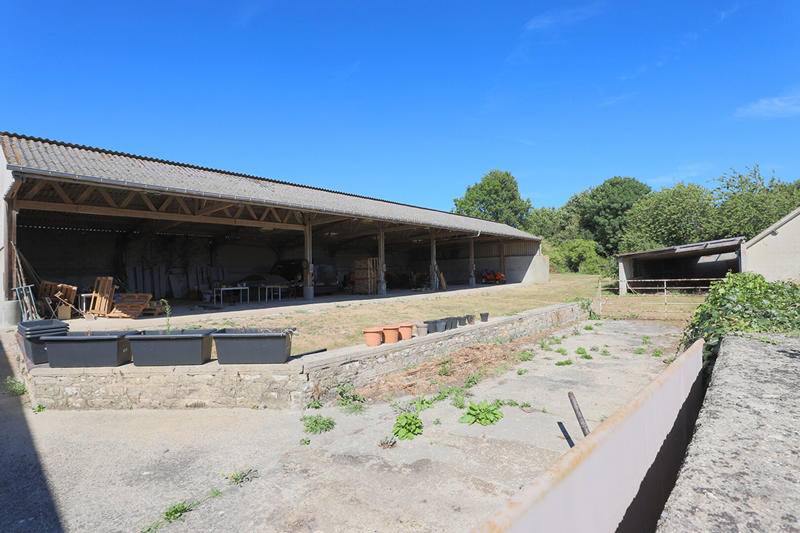 Demeure - 358 m² - 13 pièces