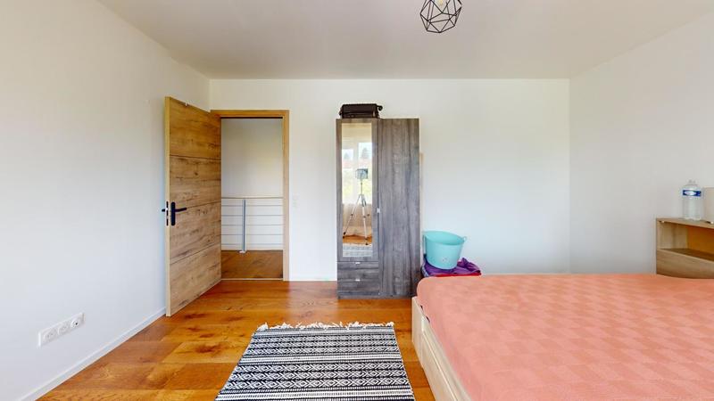 Maison - 310 m² - 8 pièces