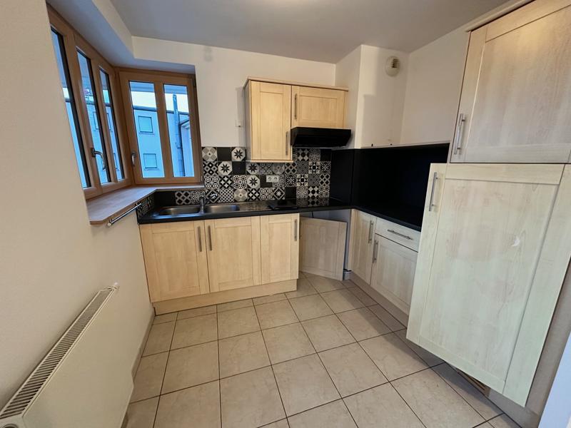 Appartement - 85 m² - 4 pièces