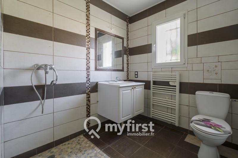 Maison - 108 m² - 4 pièces