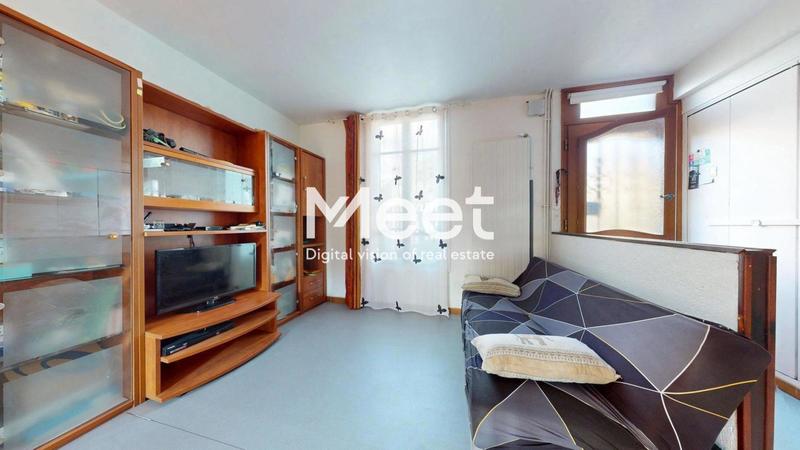 Maison - 97 m² - 5 pièces