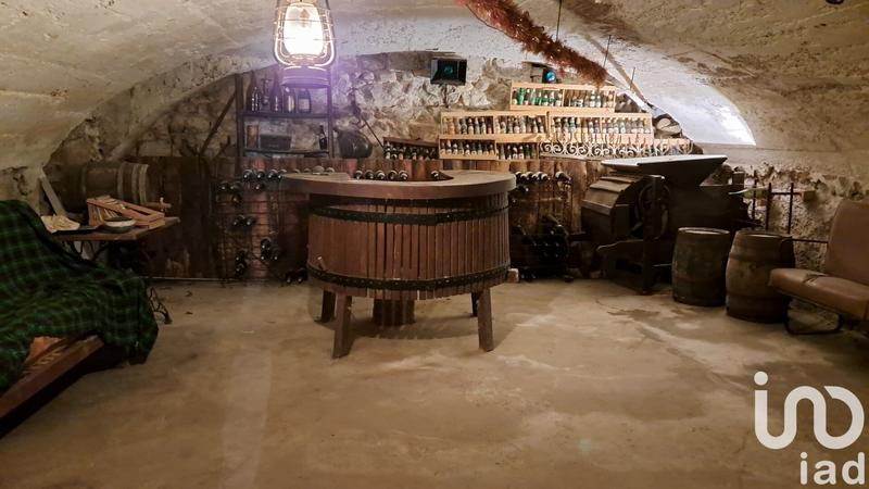 Maison - 229 m² - 8 pièces