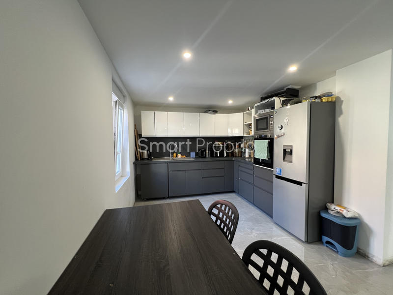 Maison - 128 m² - 5 pièces