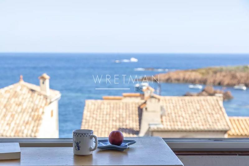 Villa - 212 m² - 6 pièces