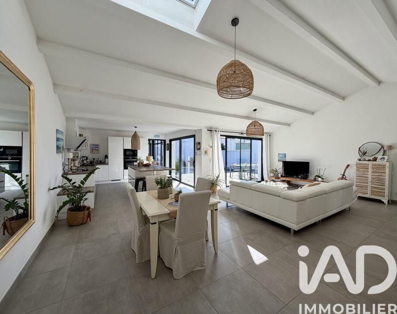 Maison - 130 m² - 4 pièces