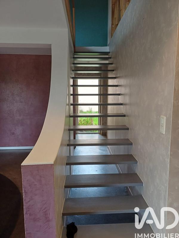 Maison - 211 m² - 6 pièces