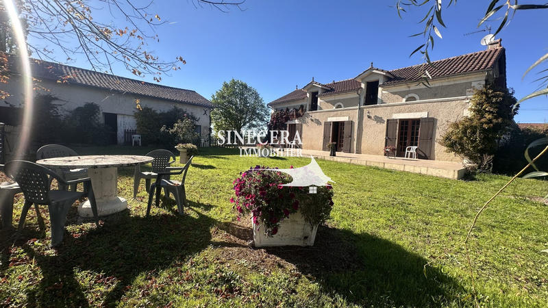 Maison - 150 m² - 7 pièces