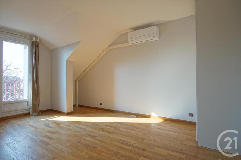 Appartement - 88 m² - 4 pièces