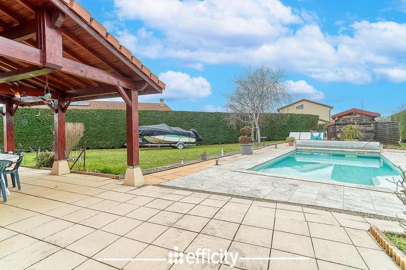 Villa - 158 m² - 7 pièces