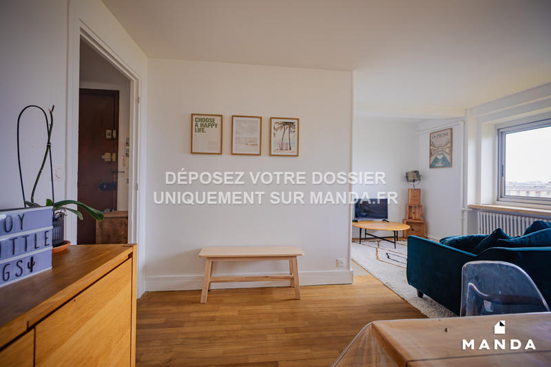 Chambre - 14 m² - 4 pièces