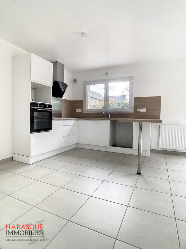 Maison - 89 m² - 4 pièces