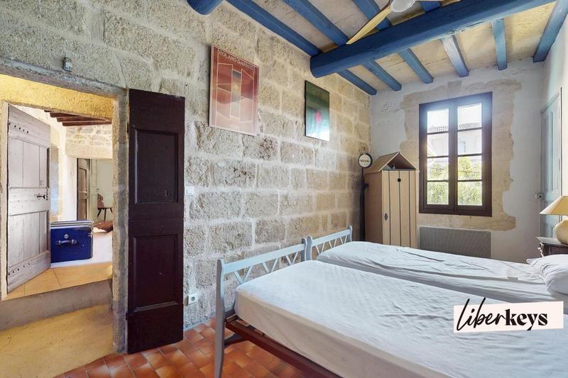 Maison de village - 226 m² - 9 pièces