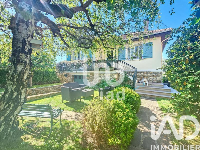 Maison - 130 m² - 7 pièces