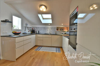 Appartement - 104 m² - 4 pièces