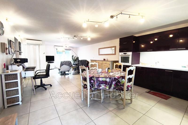 Maison - 136 m² - 8 pièces