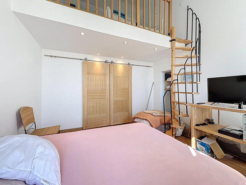 Maison - 190 m² - 5 pièces