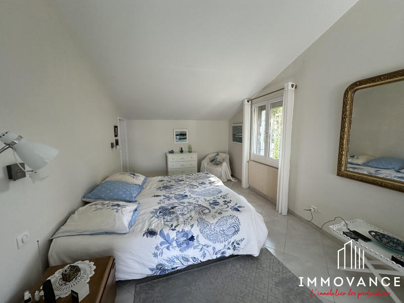 Maison - 189 m² - 5 pièces