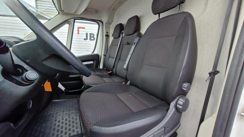 Peugeot Boxer L1h1 Bluehdi 140 Asphalt